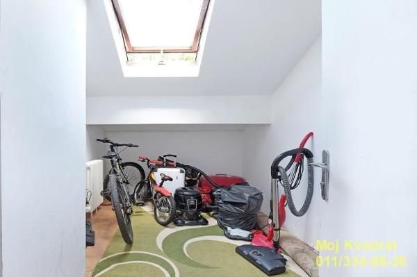 Slika 9 - Petosoban stan na prodaju, 105m2, 160.000€