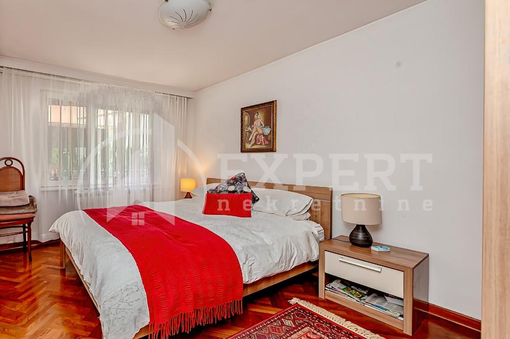 Slika 5 - Gutenbergova,  Kuća na prodaju, 383m2, 515.000€