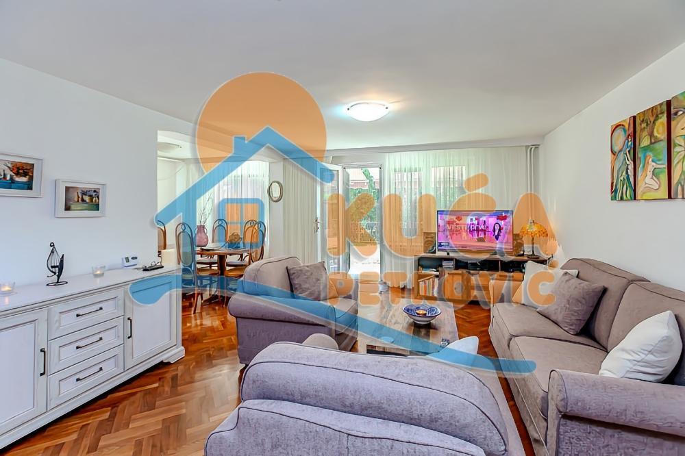 Glavna slika -Gutenbergova,  Kuća na prodaju, 383m2, 515.000€