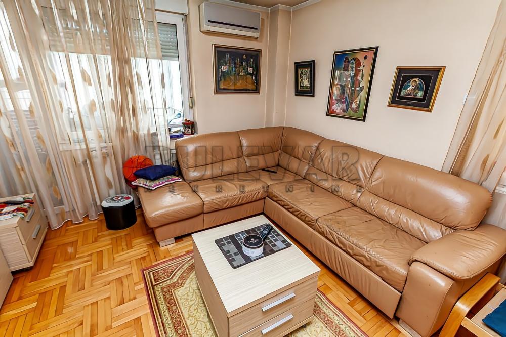 Slika 1 - Romanijska, Dvoiposoban stan na prodaju, 68m2, 139.500€