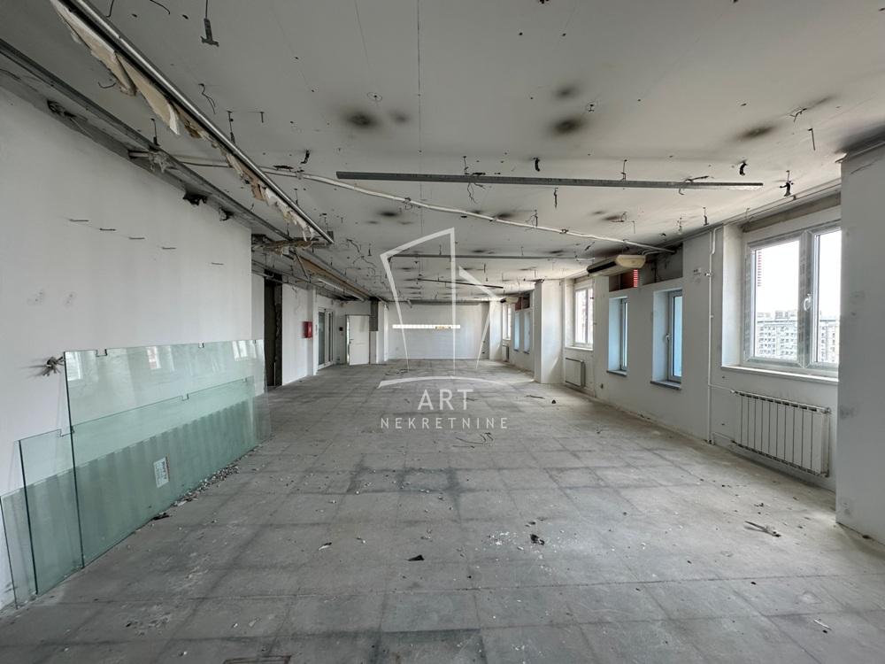 Slika 1 - Bulevar Mihajla Pupina,  Lokal na prodaju, 780m2, 1.900.000€