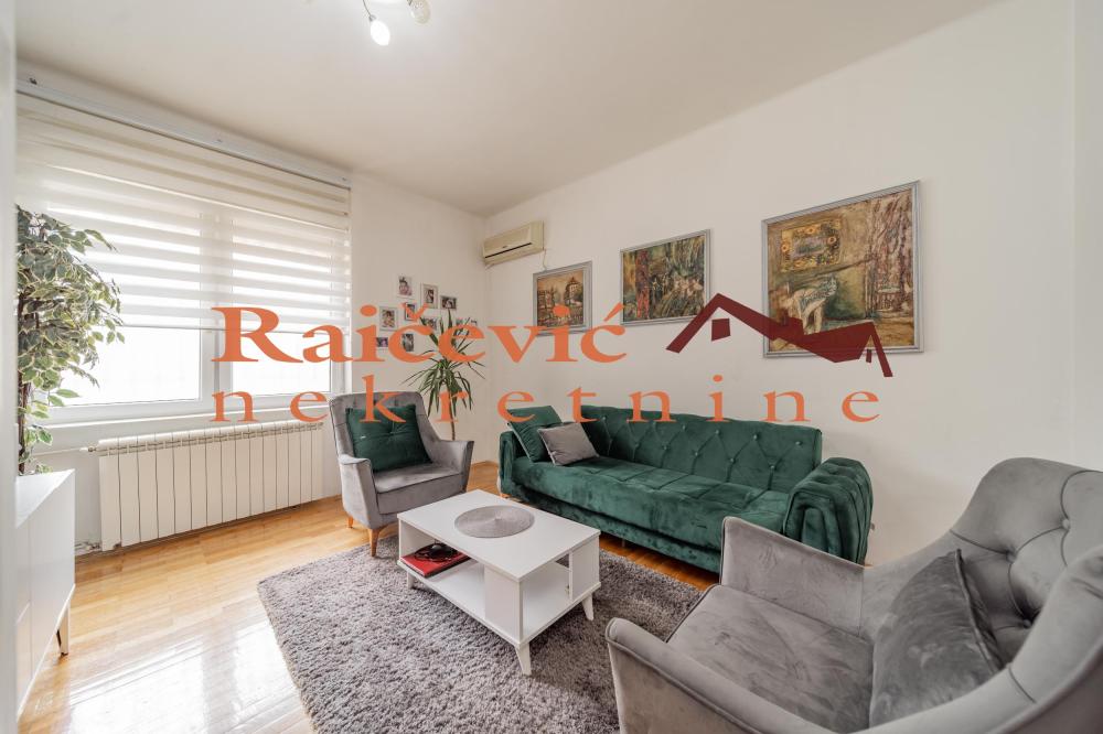 Slika 1 - Branka Krsmanovica, Dvosoban stan na prodaju, 40m2, 175.000€