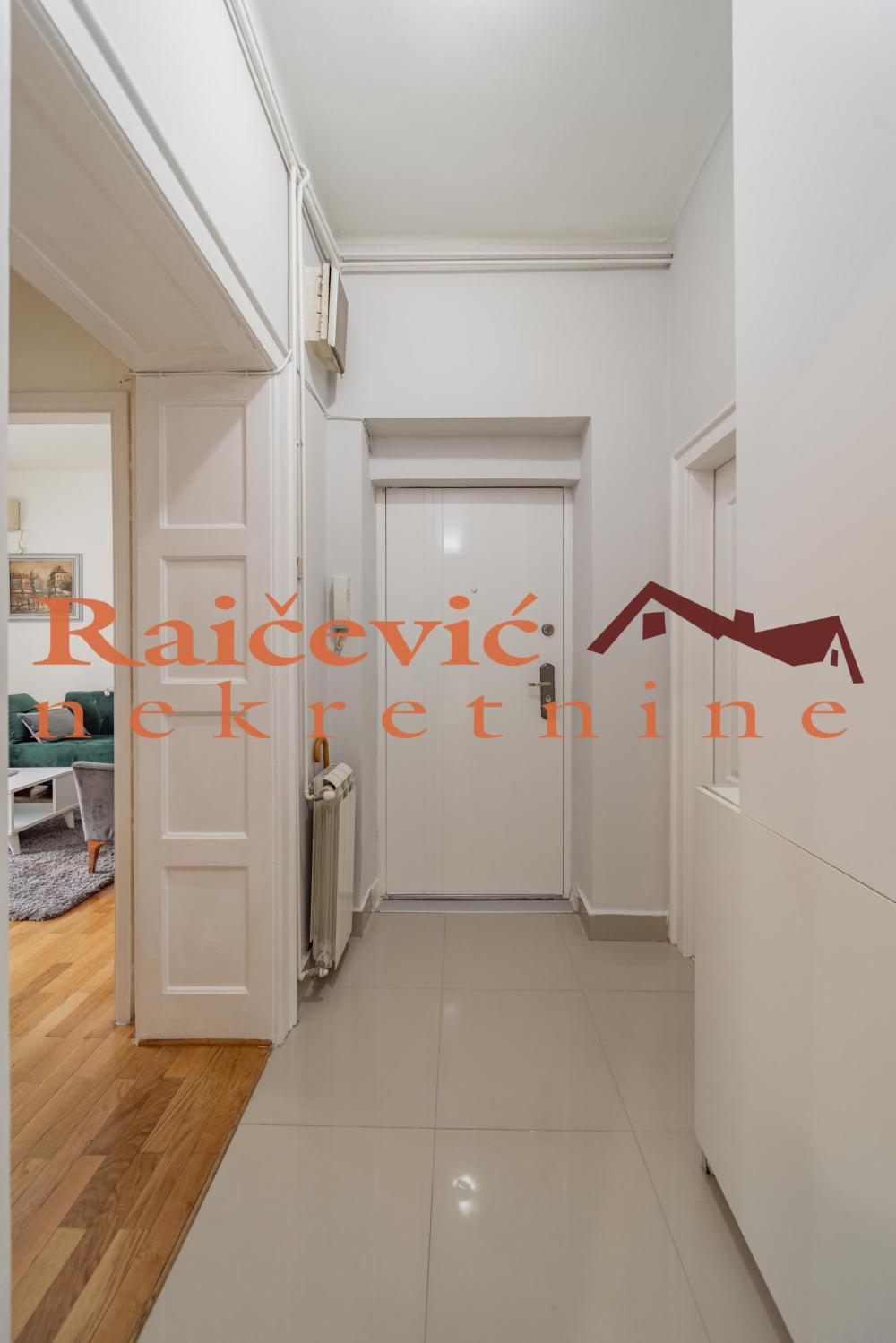 Slika 5 - Branka Krsmanovica, Dvosoban stan na prodaju, 40m2, 175.000€