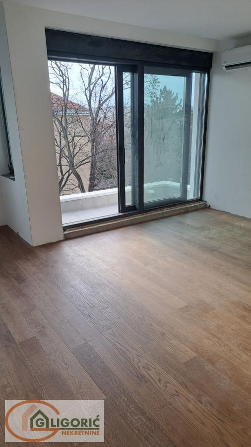 Glavna slika -Četvorosoban stan na prodaju, 110m2, 400.000€