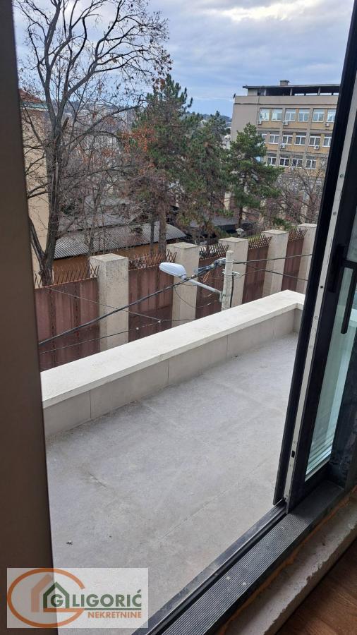 Slika 4 - Četvorosoban stan na prodaju, 110m2, 400.000€