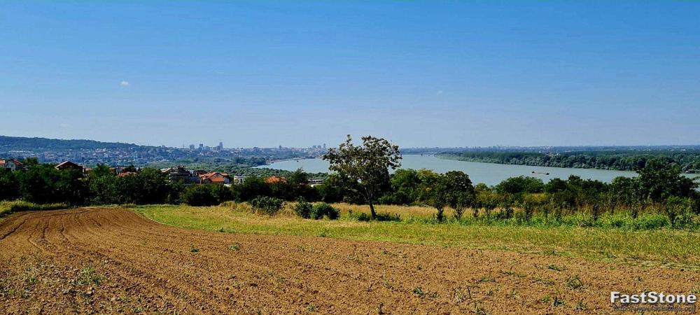 Slika 1 - Maršala Tita Plac na prodaju, Palilula, Višnjica, 600.000€