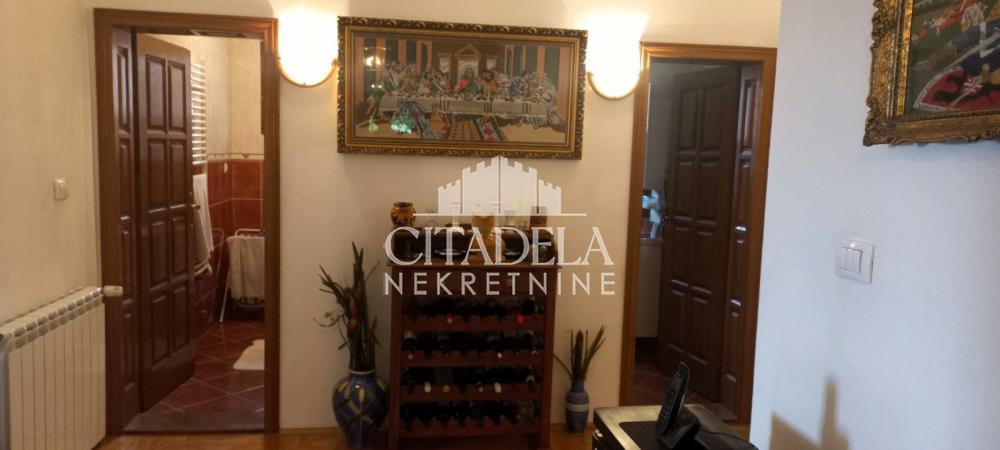 Slika 8 - Lugarska,  Kuća na prodaju, 143m2, 180.000€