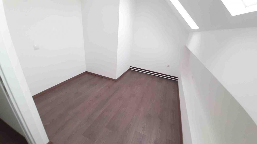 Slika 3 - Vase Čarapića,  Lokal za izdavanje, 85m2, 800€