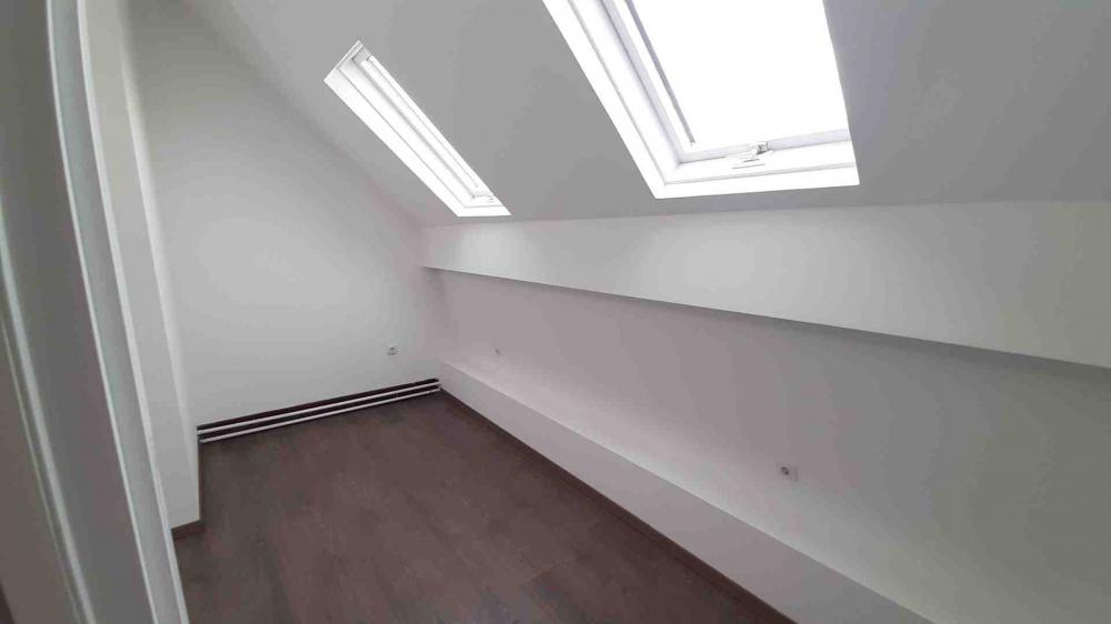 Slika 5 - Vase Čarapića,  Lokal za izdavanje, 85m2, 800€