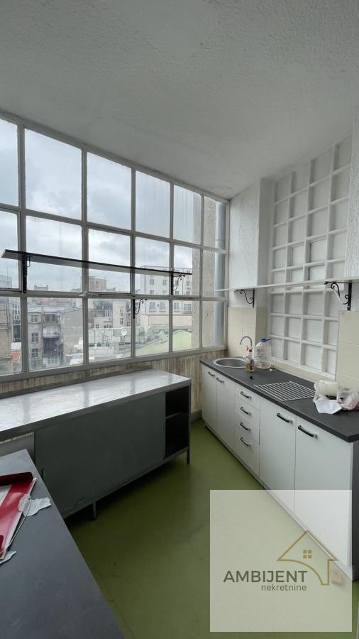 Glavna slika - Lokal za izdavanje, 500m2, 6.000€