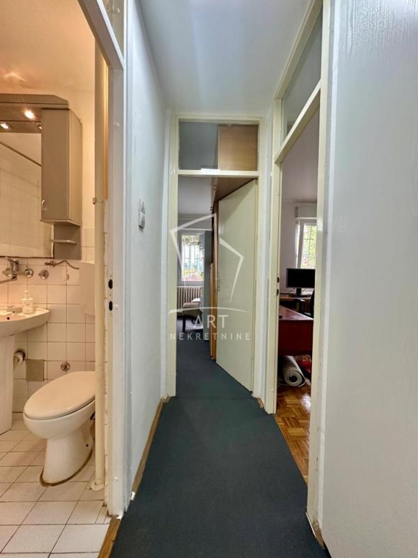 Slika 8 - Bulevar Zorana Đinđića, Trosoban stan na prodaju, 86m2, 279.000€