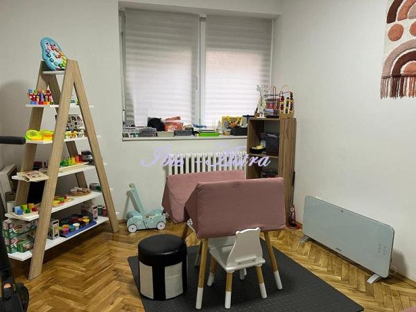 Slika 3 - Deli Radivoja, Trosoban stan na prodaju, 71m2, 200.000€