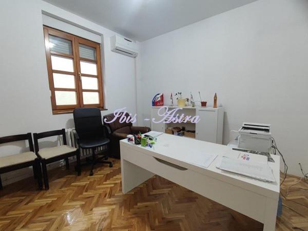 Slika 7 - Deli Radivoja, Četvorosoban stan za izdavanje, 95m2, 1.050€