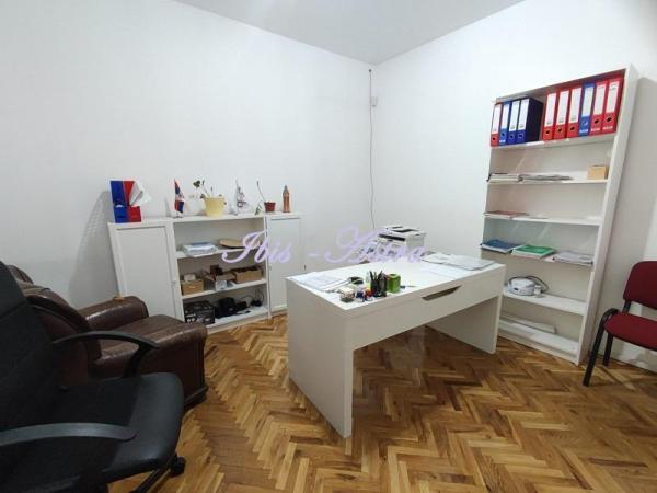 Glavna slika -Deli Radivoja, Četvorosoban stan za izdavanje, 95m2, 1.050€