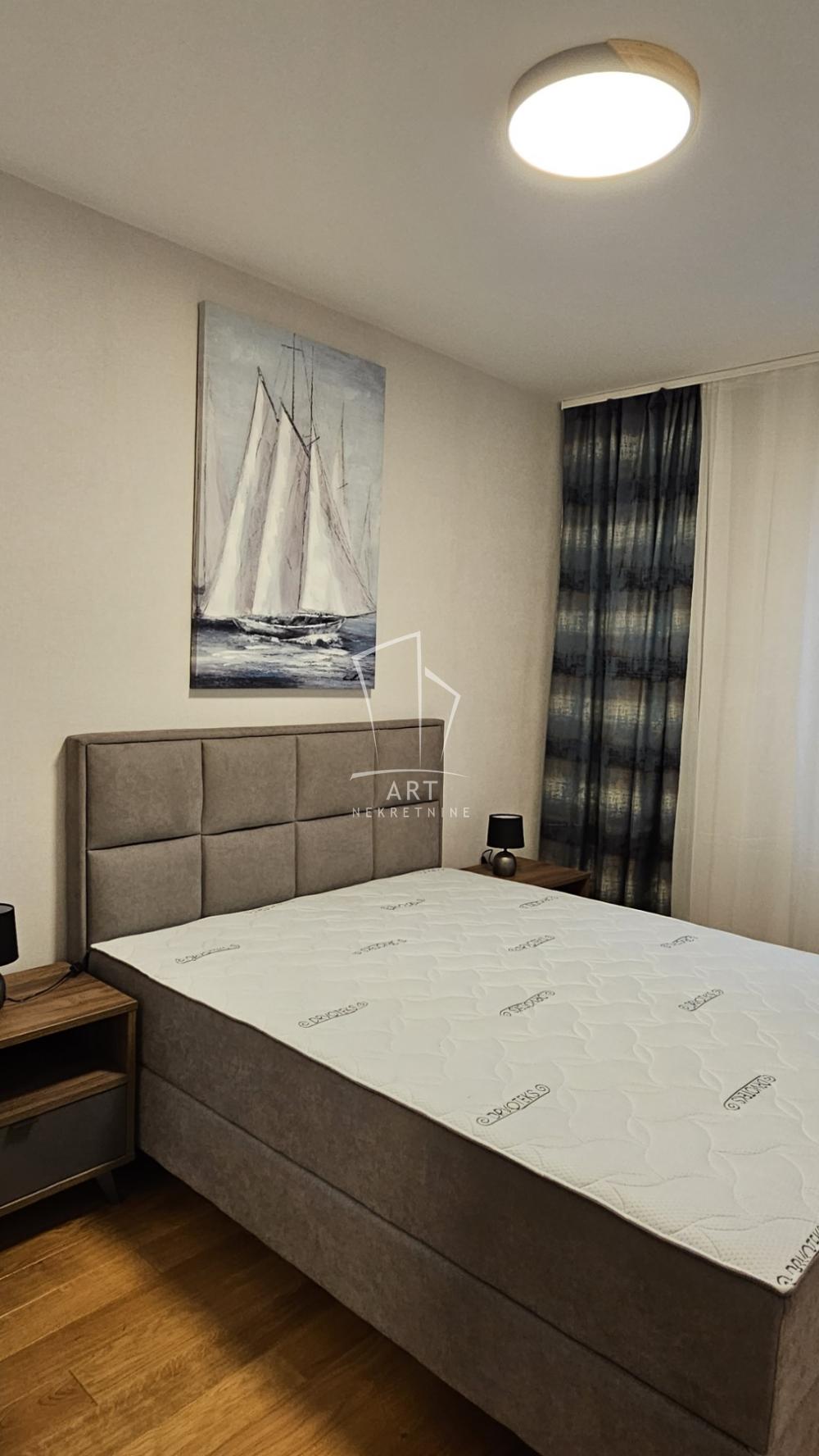 Slika 9 - Jurija Gagarina, Trosoban stan za izdavanje, 76m2, 1.400€