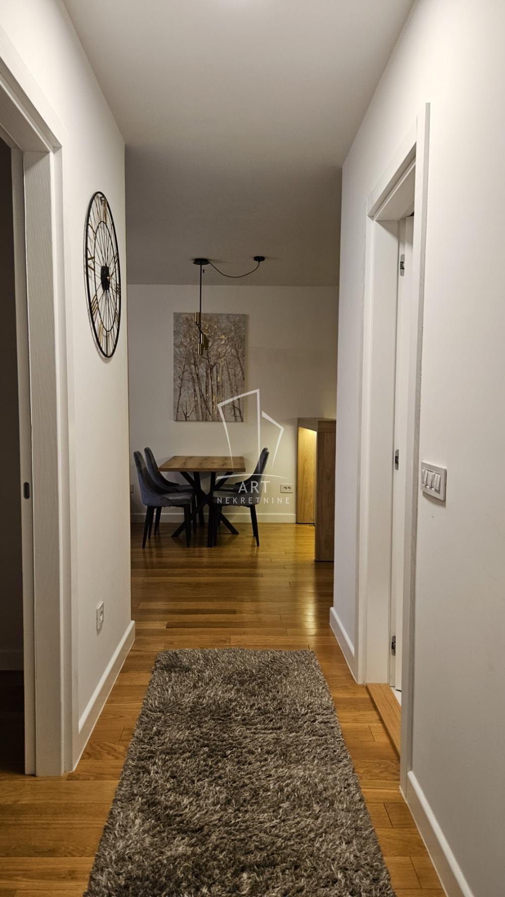 Slika 8 - Jurija Gagarina, Trosoban stan za izdavanje, 76m2, 1.400€