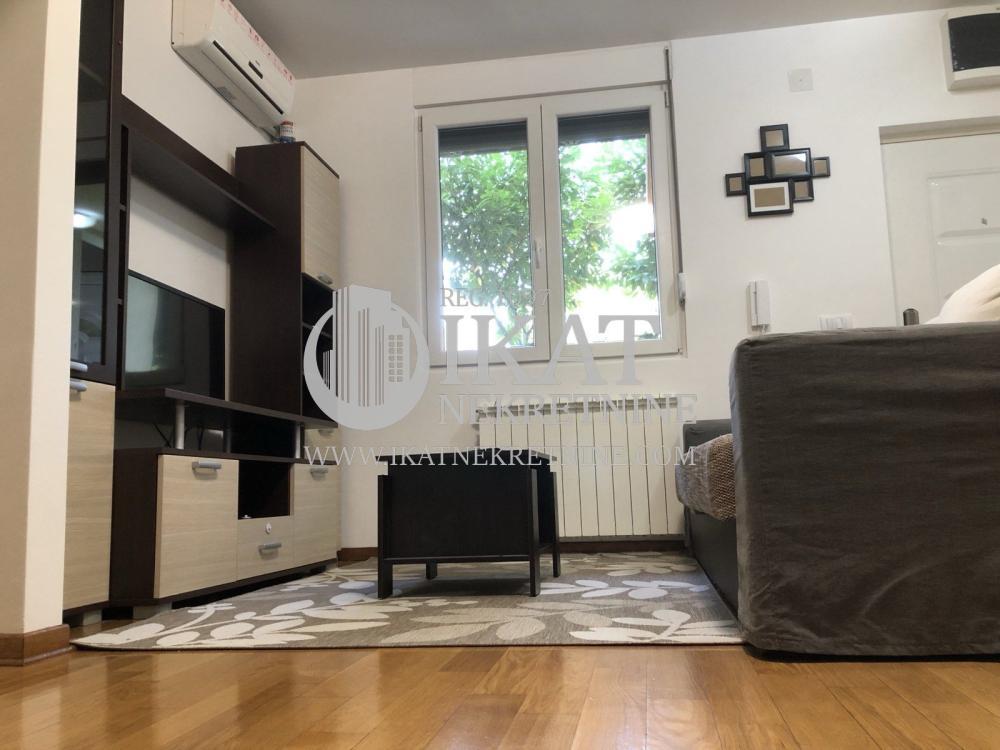 Glavna slika -Dvosoban stan na prodaju, 44m2, 143.000€
