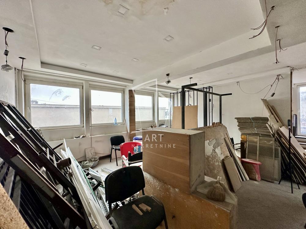 Slika 5 - Emilijana Josimovića,  Lokal na prodaju, 230m2, 920.000€