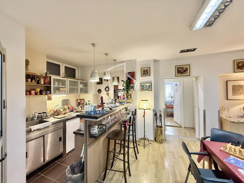 Slika 2 - Karađorđeva, Petosoban stan na prodaju, 93m2, 350.000€