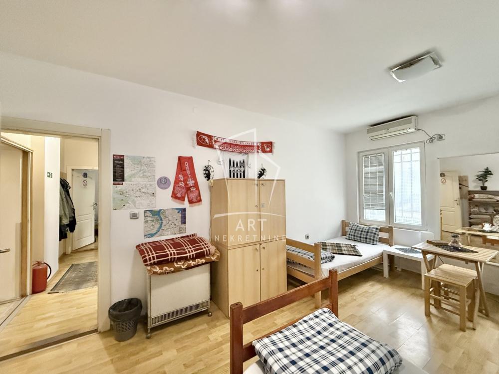 Slika 6 - Karađorđeva, Petosoban stan na prodaju, 93m2, 350.000€