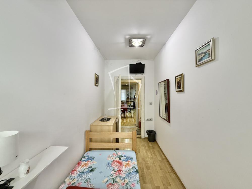 Slika 8 - Karađorđeva, Petosoban stan na prodaju, 93m2, 350.000€