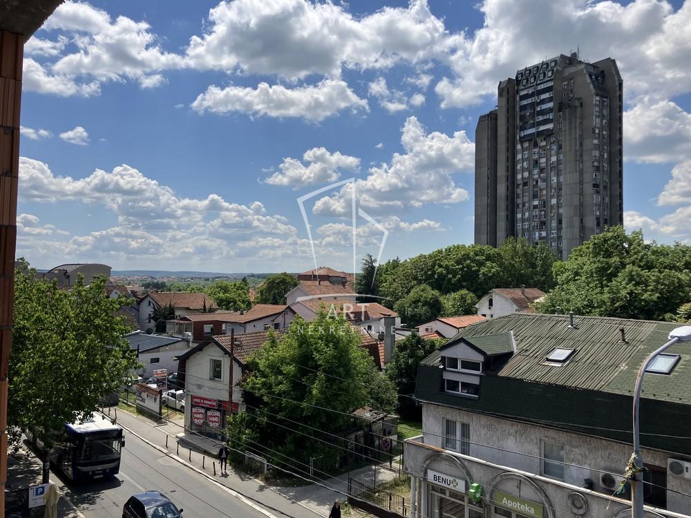 Glavna slika -Paunova, Četvorosoban stan na prodaju, 85m2, 365.000€