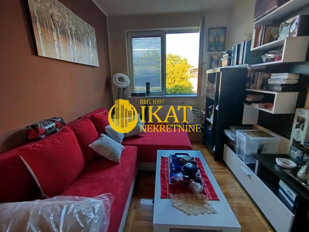 Slika 1 - Stevana Dukića, Trosoban stan na prodaju, 71m2, 155.000€