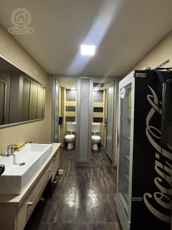 Slika 8 -  Lokal za izdavanje, 140m2, 1.200€