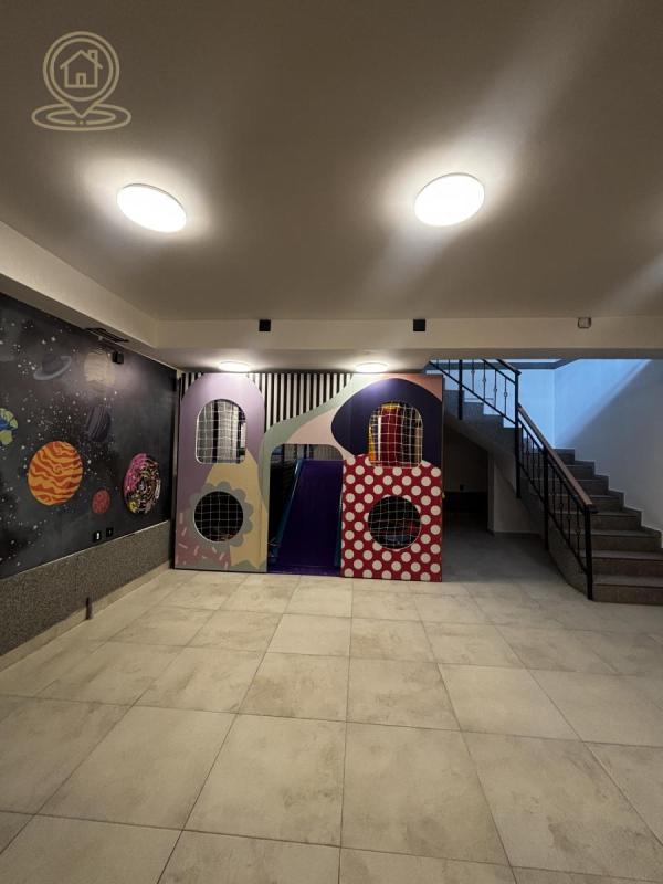 Slika 5 -  Lokal za izdavanje, 140m2, 1.200€