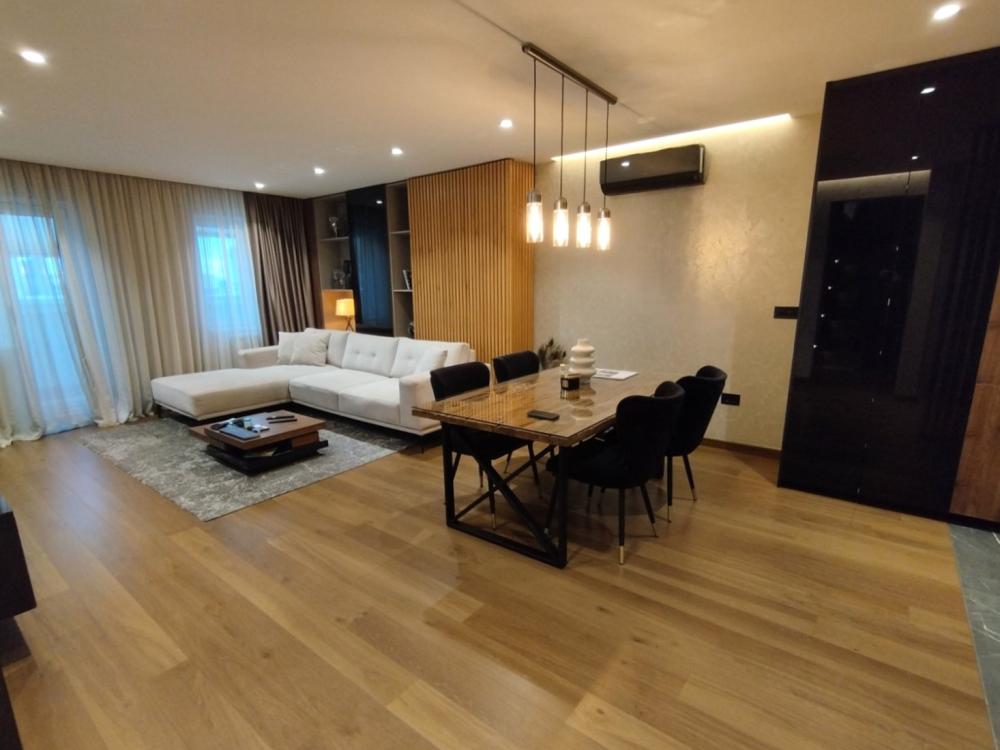 Slika 1 - Četvorosoban stan na prodaju, 122m2, 442.900€