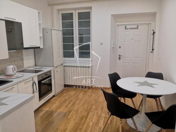 Slika 3 - Kosovska, Dvosoban stan za izdavanje, 45m2, 750€