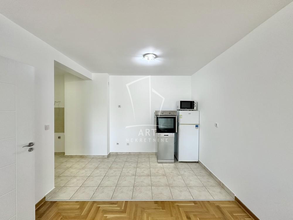 Slika 3 - Dušana Jovanovića, Trosoban stan na prodaju, 71m2, 210.000€