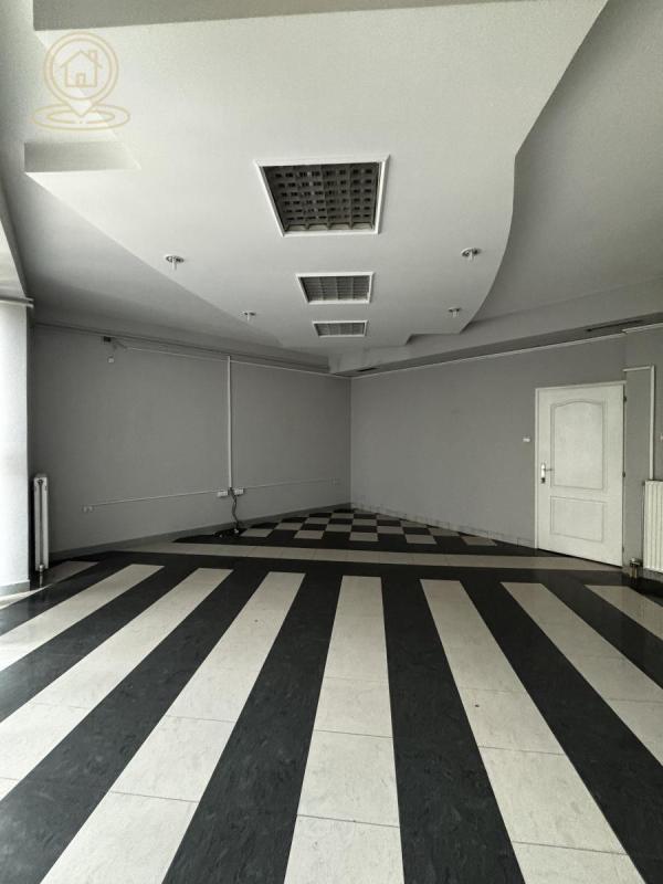 Slika 6 -  Lokal za izdavanje, 450m2, 5.000€