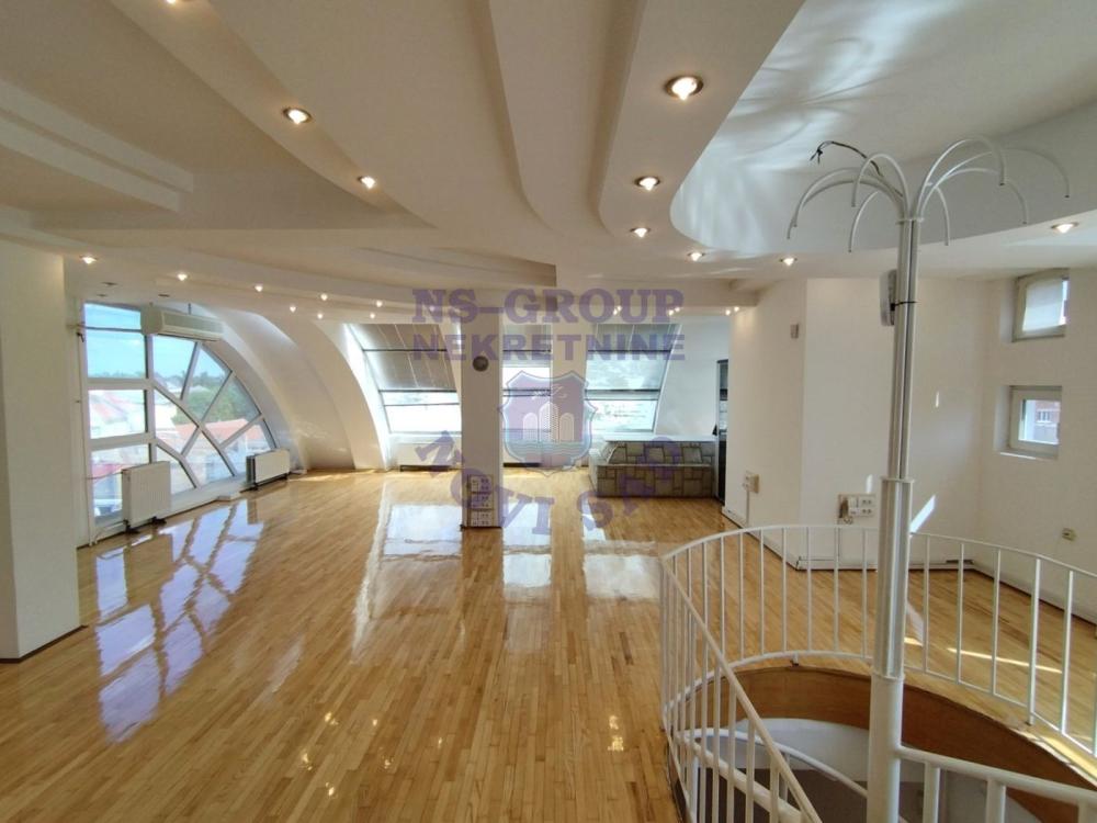 Slika 4 - Šestosoban stan na prodaju, 216m2, 450.000€