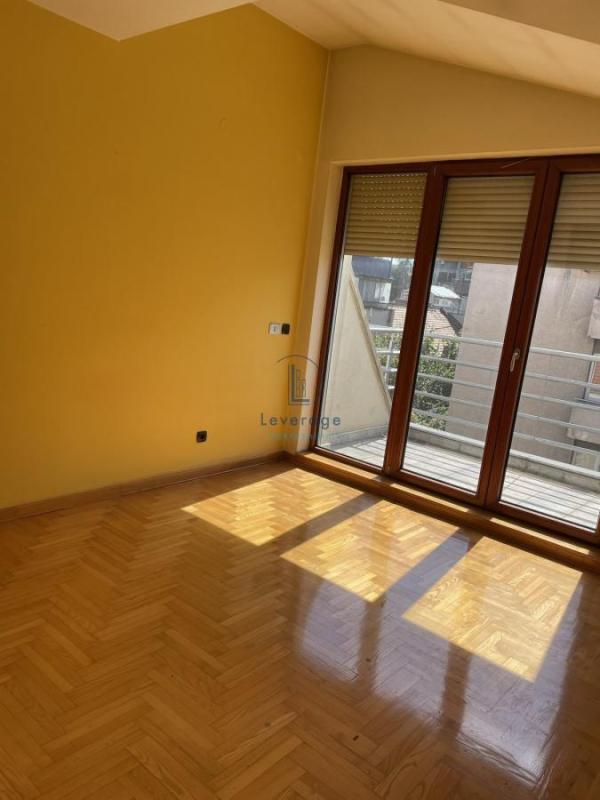 Slika 9 - Požarevačka,  Stan na prodaju, 207m2, 740.000€