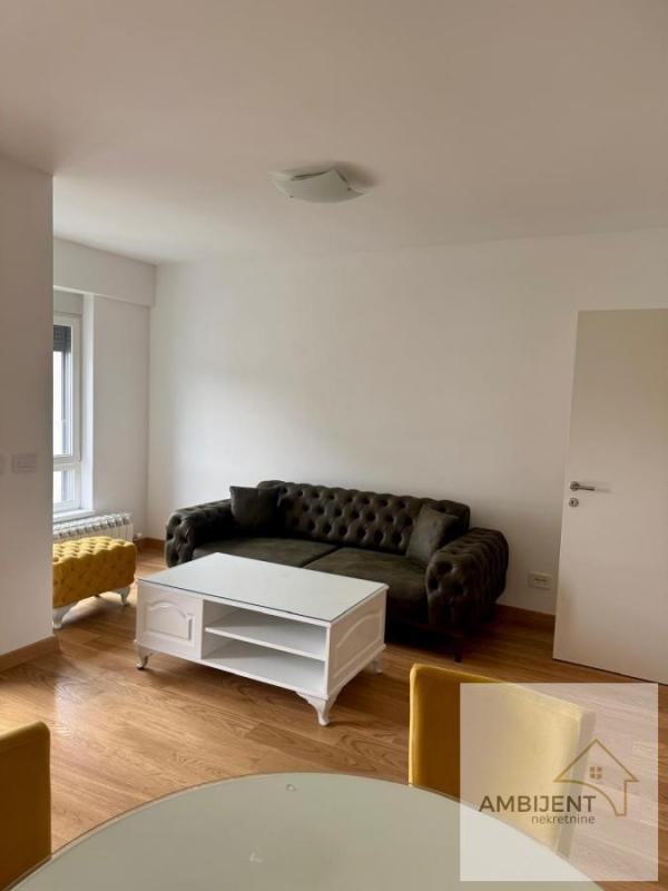 Glavna slika -Trosoban stan na prodaju, 69m2, 299.000€