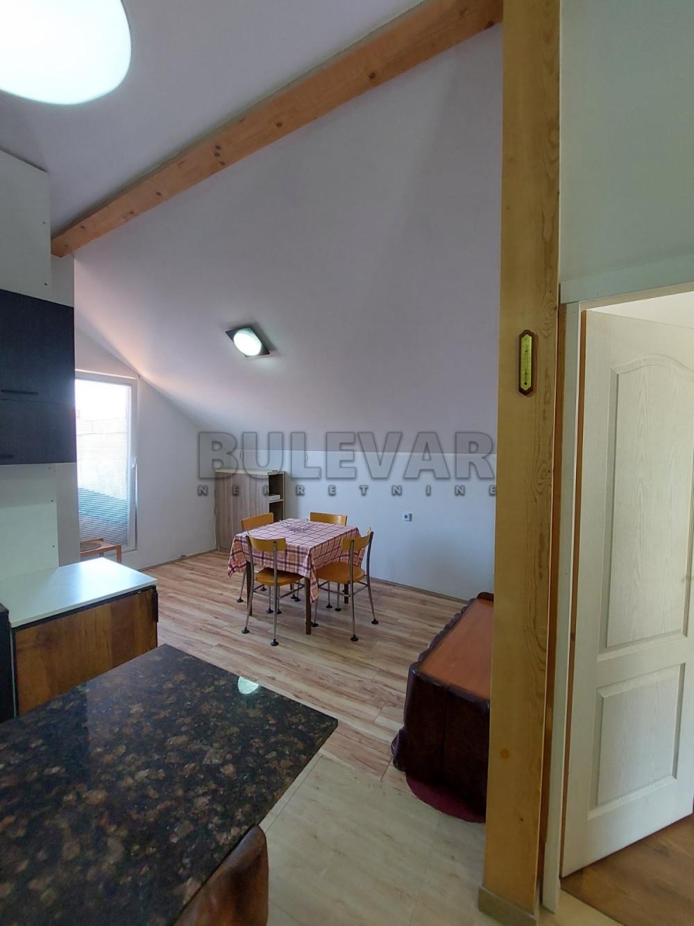 Slika 2 - Jovana Babunskog, Troiposoban stan za izdavanje, 70m2, 280€