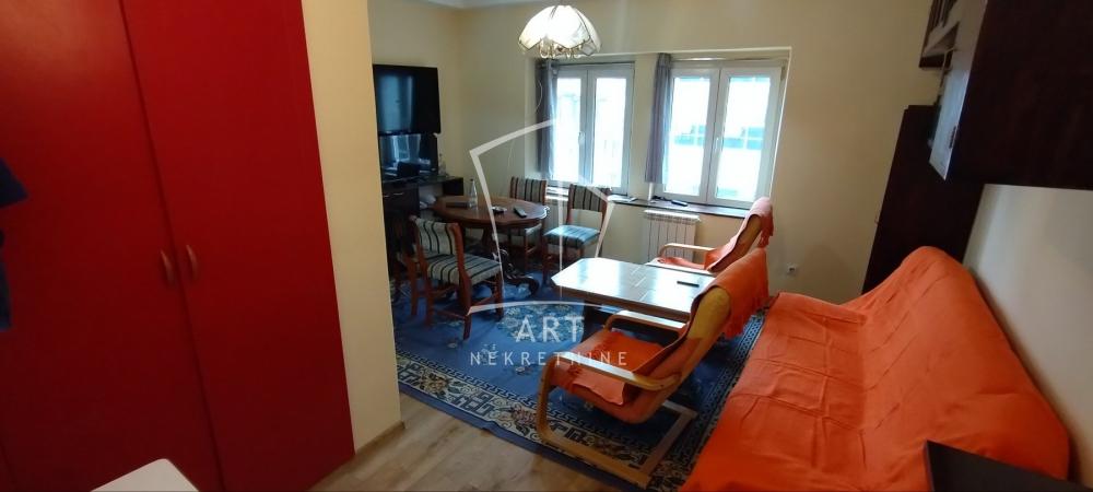 Slika 2 - Čika Ljubina, Dvosoban stan za izdavanje, 47m2, 700€