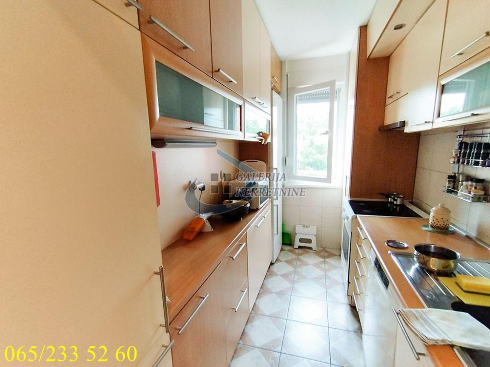 Slika 2 - Susedgradska, Četvoroiposoban stan na prodaju, 108m2, 285.000€