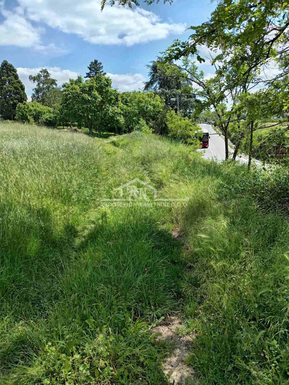 Slika 1 -  Plac na prodaju, Čukarica, Rušanj, 77.000€