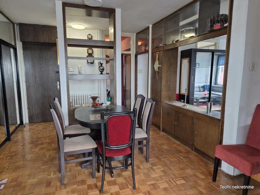 Slika 9 - Vojvode Stepe, Četvoroiposoban stan za izdavanje, 110m2, 700€