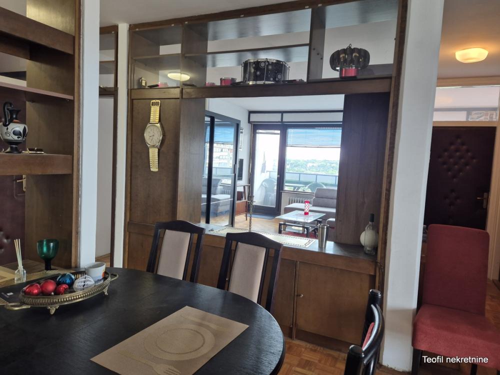 Slika 10 - Vojvode Stepe, Četvoroiposoban stan za izdavanje, 110m2, 700€