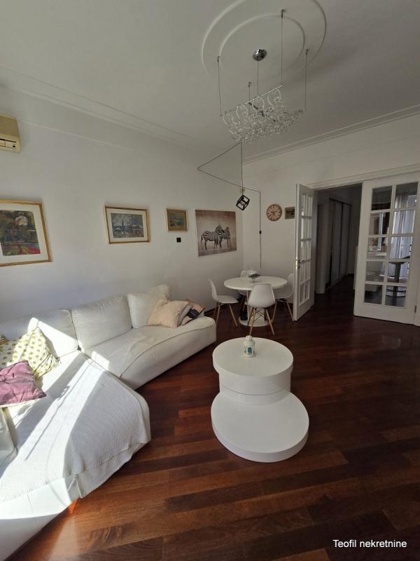 Slika 1 - Njegoševa, Trosoban stan za izdavanje, 86m2, 1.350€