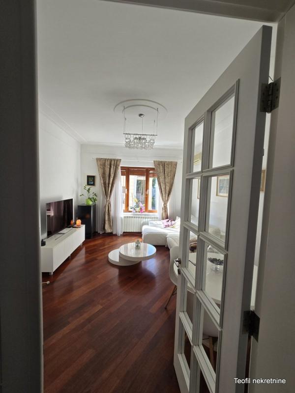 Slika 2 - Njegoševa, Trosoban stan za izdavanje, 86m2, 1.350€