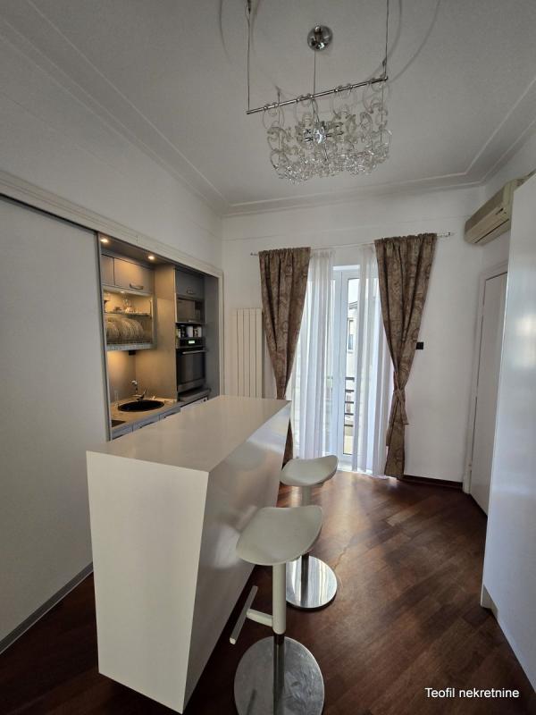 Slika 3 - Njegoševa, Trosoban stan za izdavanje, 86m2, 1.350€