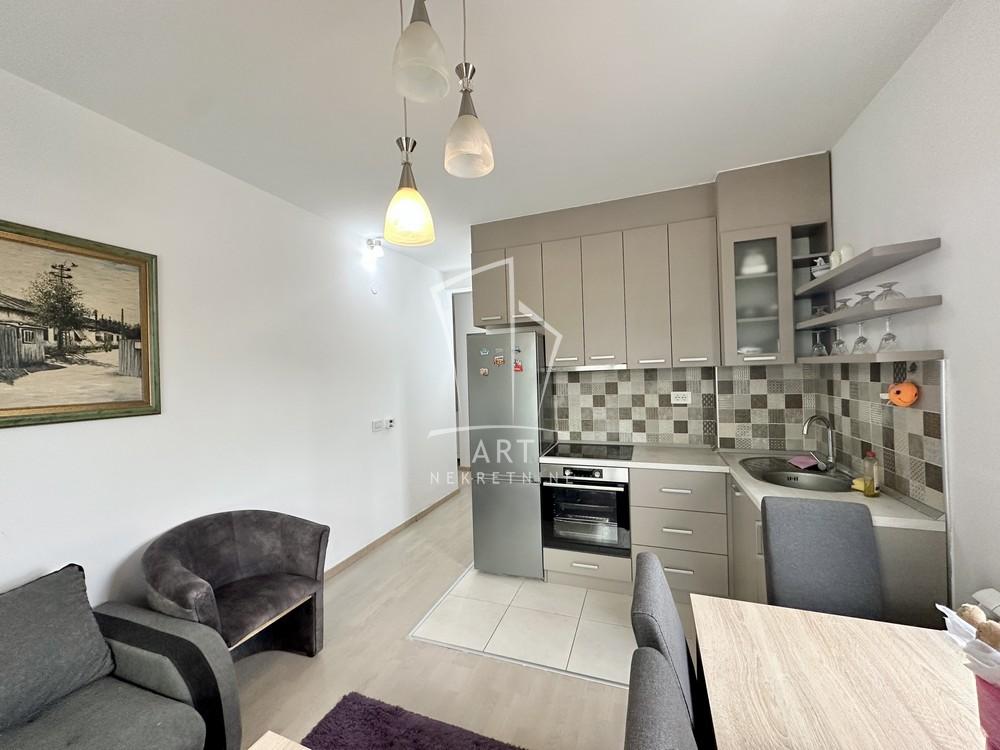 Slika 2 - Matice Srpske, Dvoiposoban stan na prodaju, 47m2, 134.000€