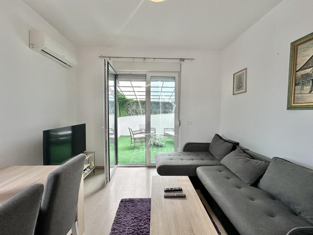 Slika 1 - Matice Srpske, Dvoiposoban stan na prodaju, 47m2, 134.000€