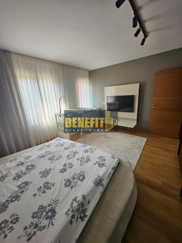 Slika 8 - Trosoban stan za izdavanje, 106m2, 1.700€