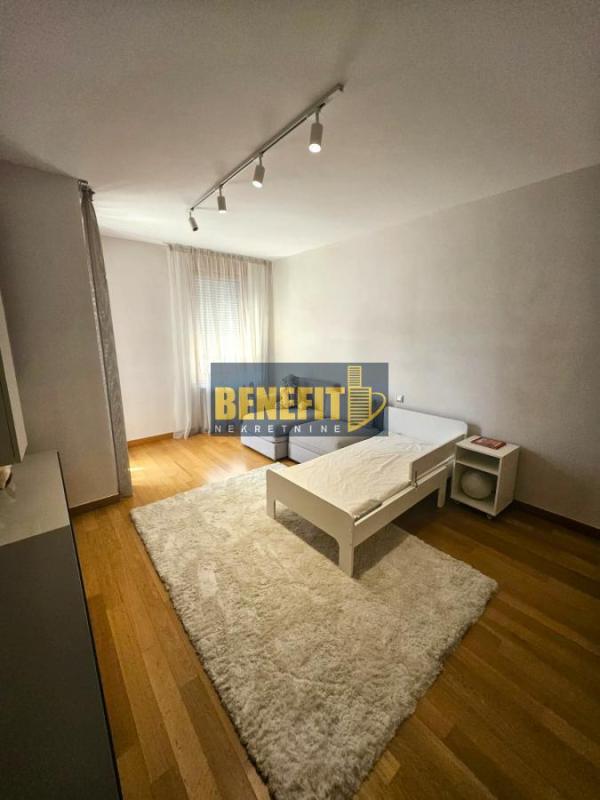 Slika 10 - Trosoban stan za izdavanje, 106m2, 1.700€