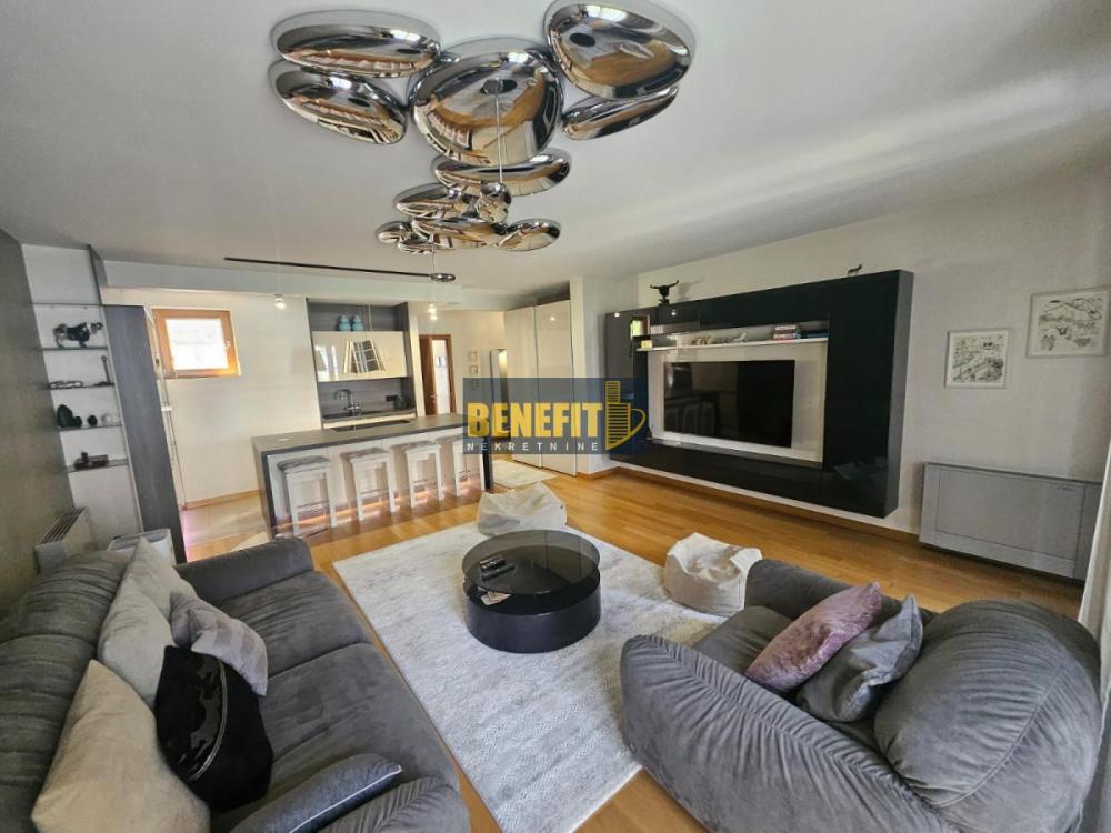 Slika 2 - Trosoban stan za izdavanje, 106m2, 1.700€